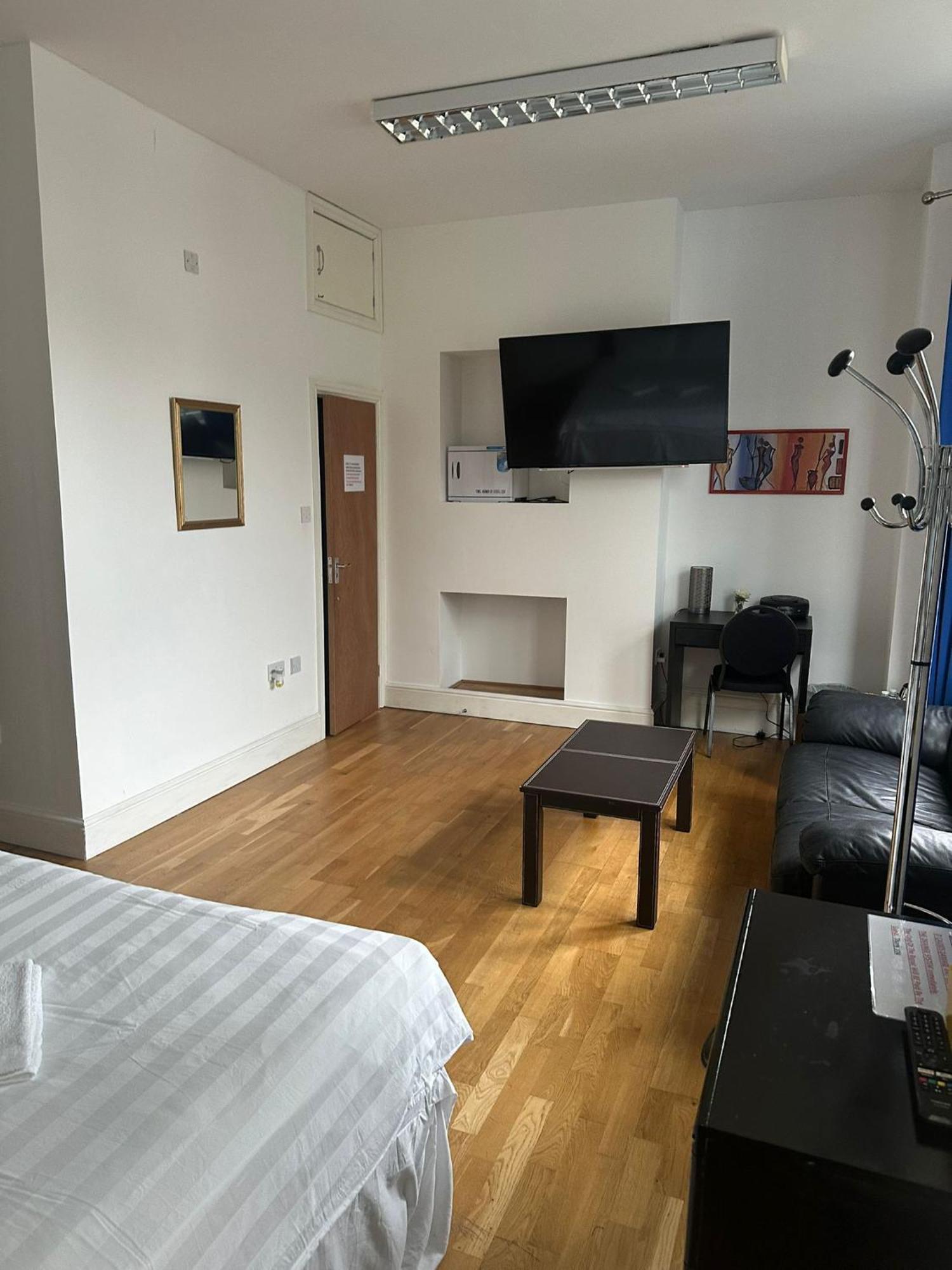 3 Luxury En-Suite Bedrooms Cardiff Dış mekan fotoğraf