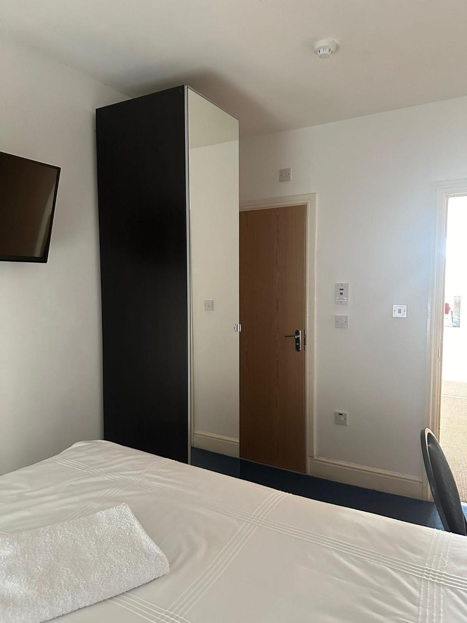 3 Luxury En-Suite Bedrooms Cardiff Dış mekan fotoğraf