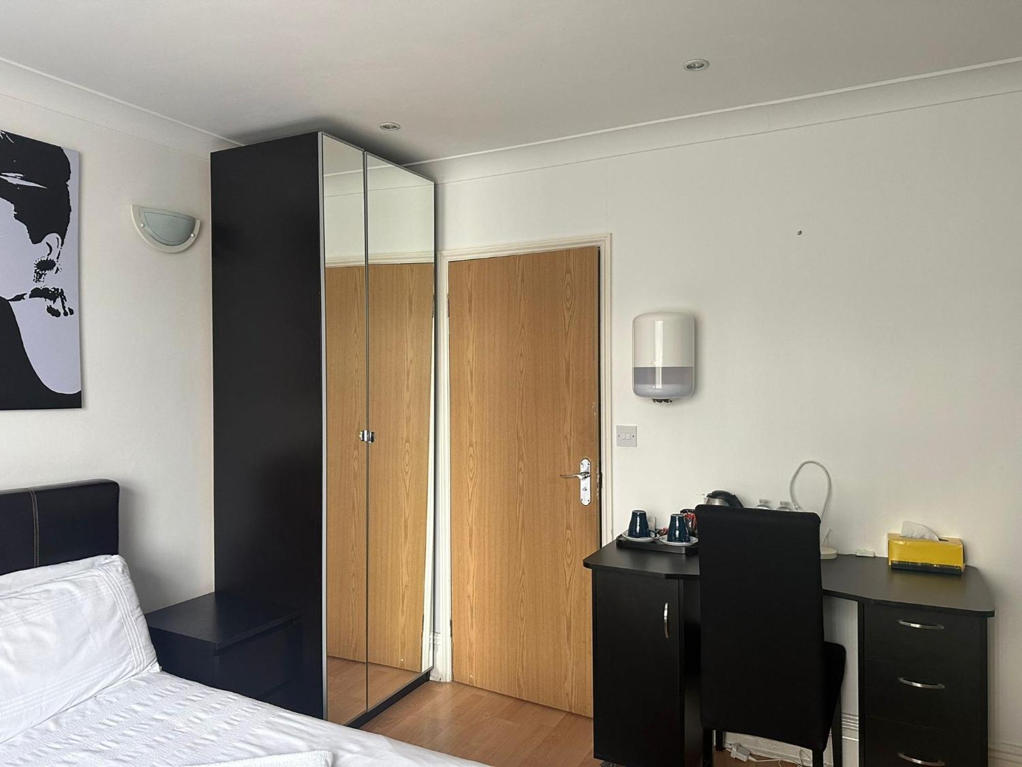 3 Luxury En-Suite Bedrooms Cardiff Dış mekan fotoğraf